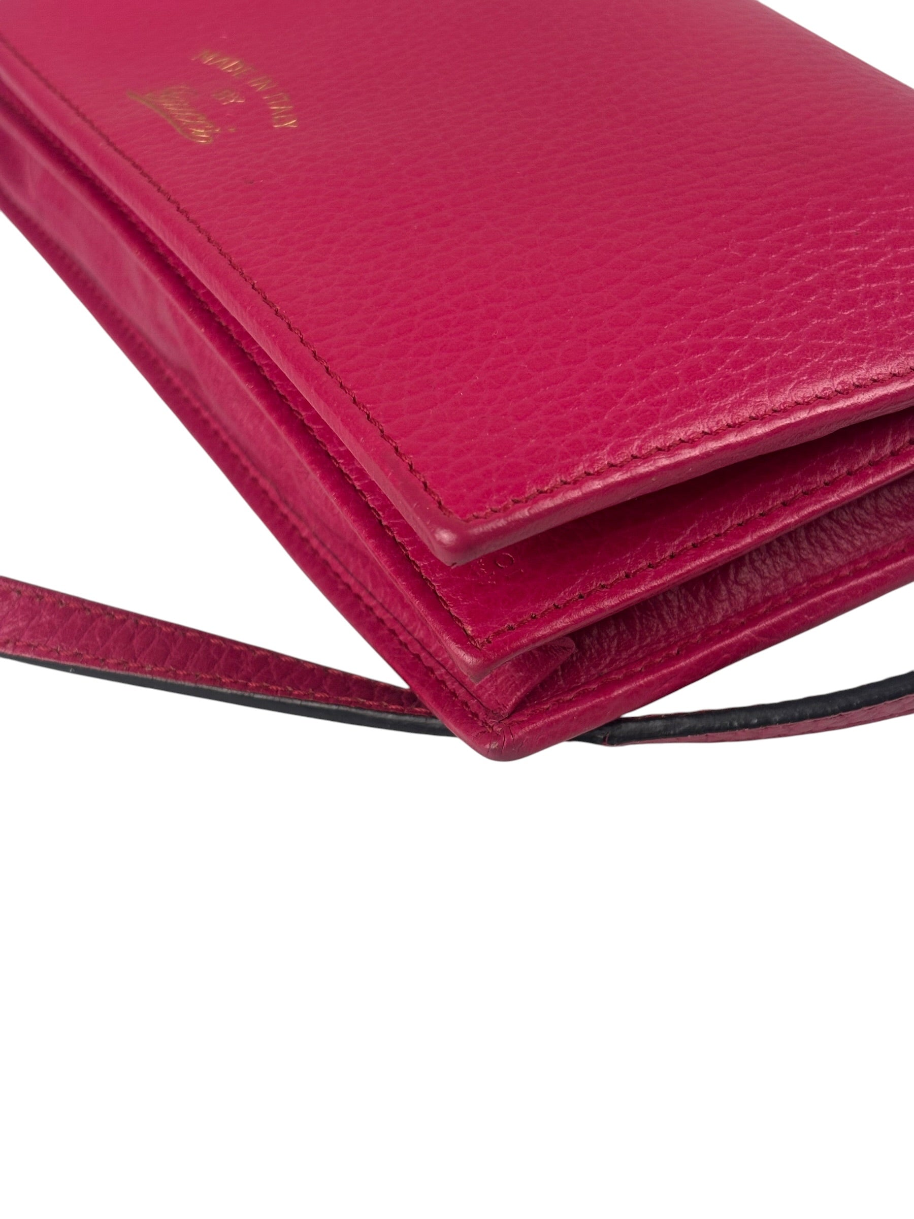 Gucci Pink Leather Swing Wallet/Pochette