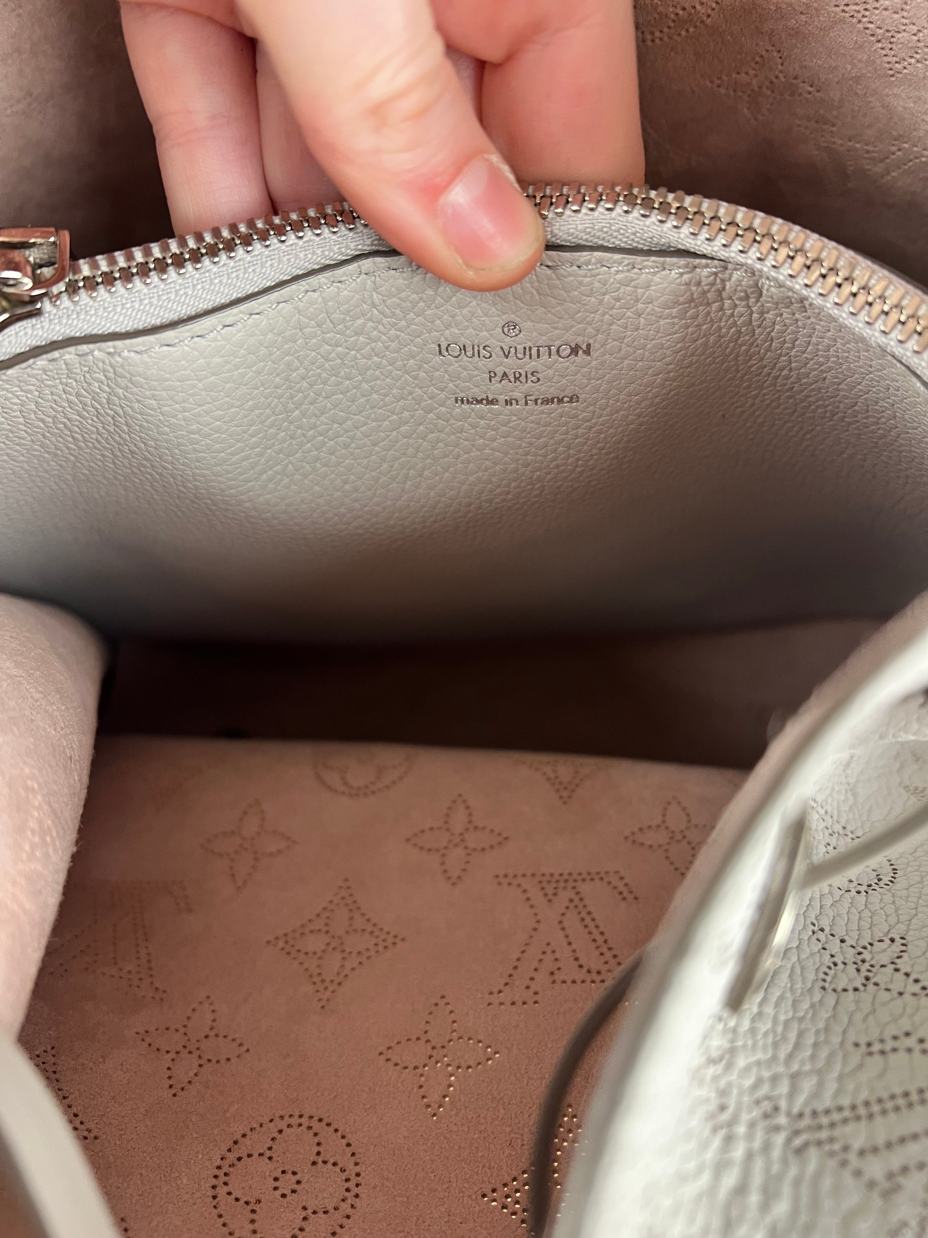 Louis Vuitton Leather Muria Bucket Bag