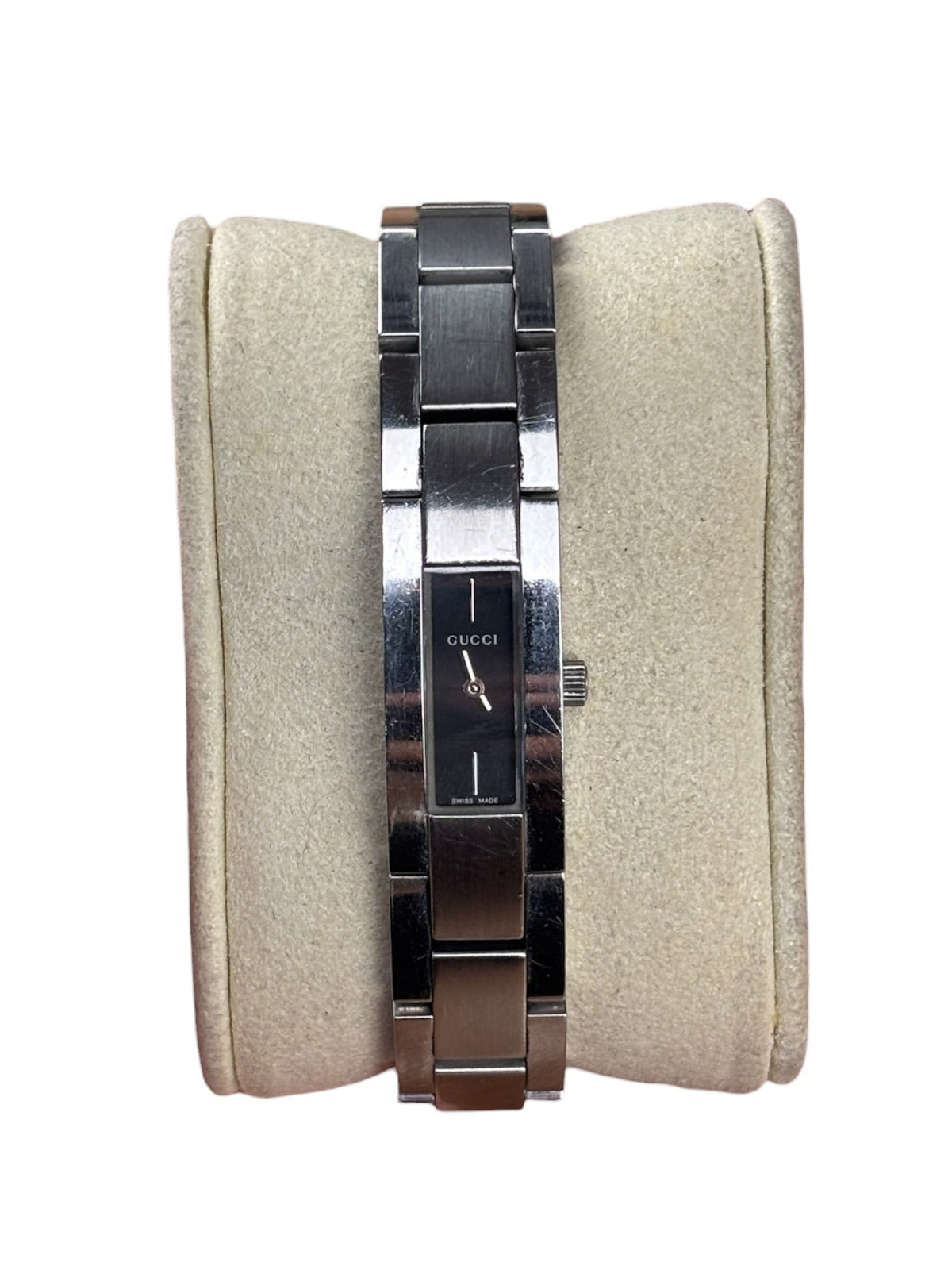 Gucci 4600L Black Dial