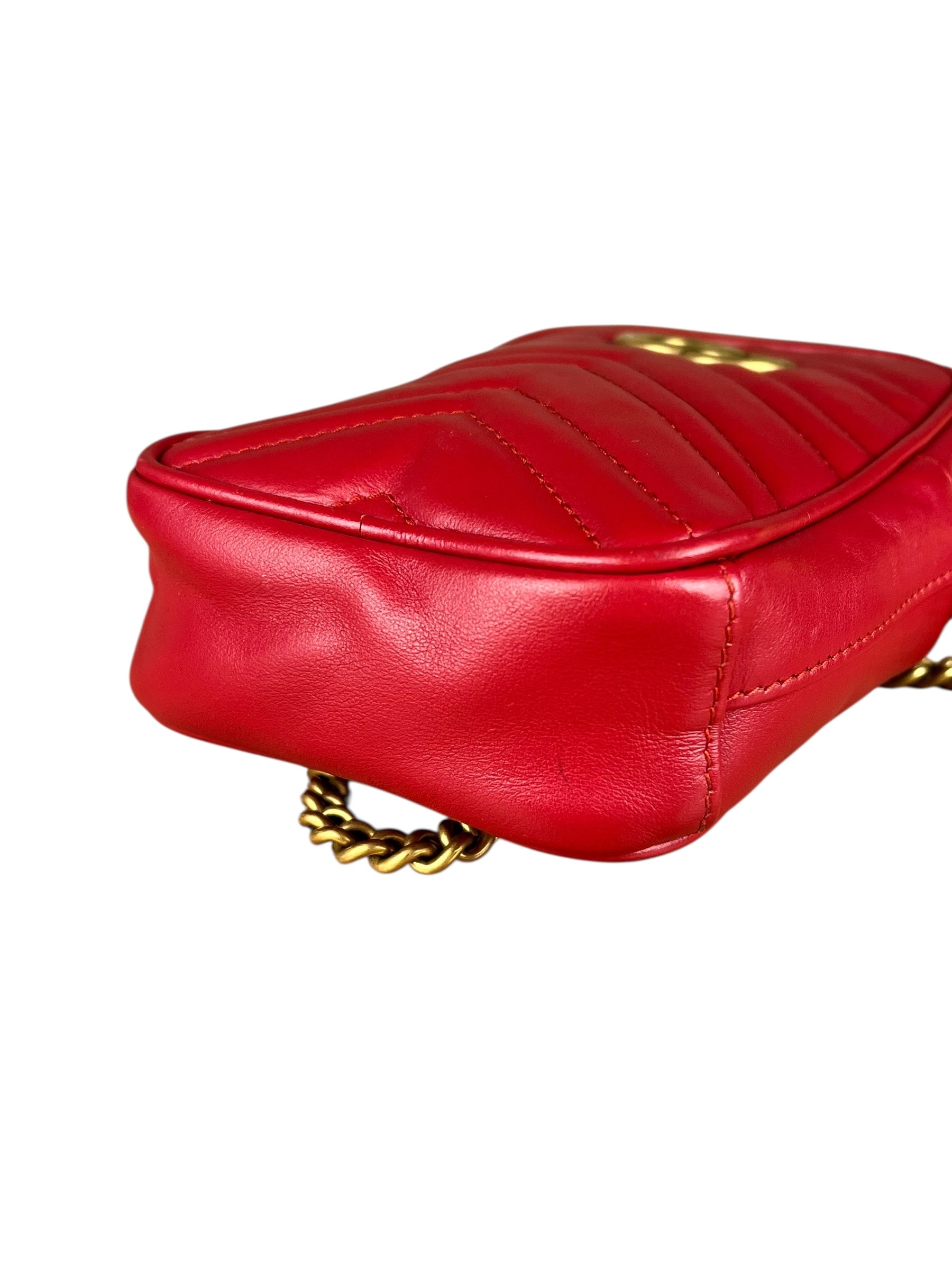 Gucci GG Marmont Vertical Phone Crossbody Bag Red